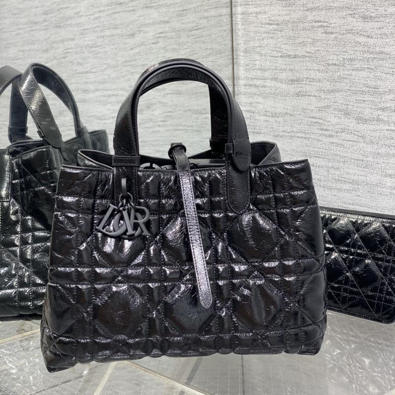 chr1st1an D10r shopping bags